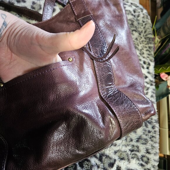 Nino Bossi | Purple Leather Tote Shoulder Bag - Picture 6 of 11